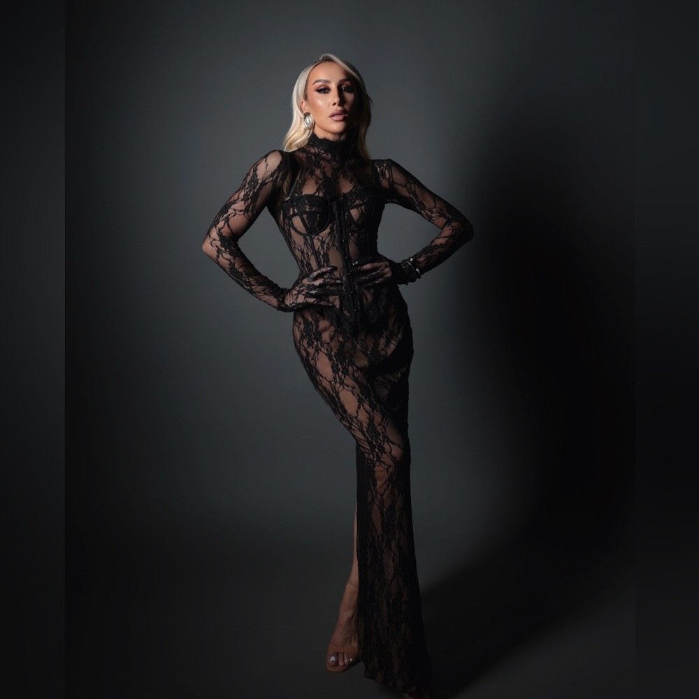 Elegant Black Lace Long Sleeve Dress